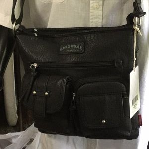 UNIONBAY Bags - NWT UNIONBAY CROSS BODY UNIONBAY Bags - NWT UNIONBAY CROSS BODY